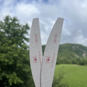 Beauty Box Halfmoon file 150/180 grit.