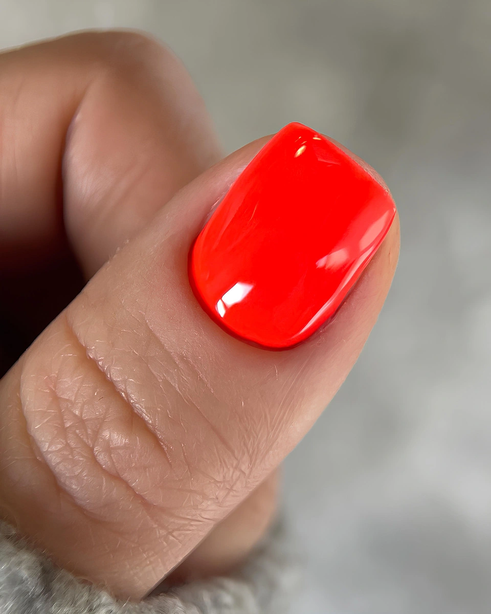 DARK Gellakk 052 – 6 ml - Bilde 4